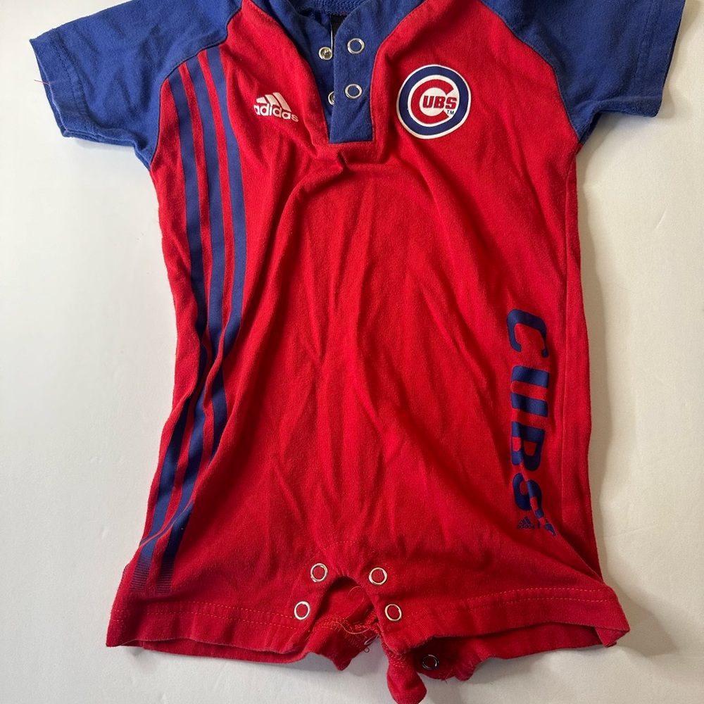 Adidas onesie, size 6/9 months, Chicago Cubs
